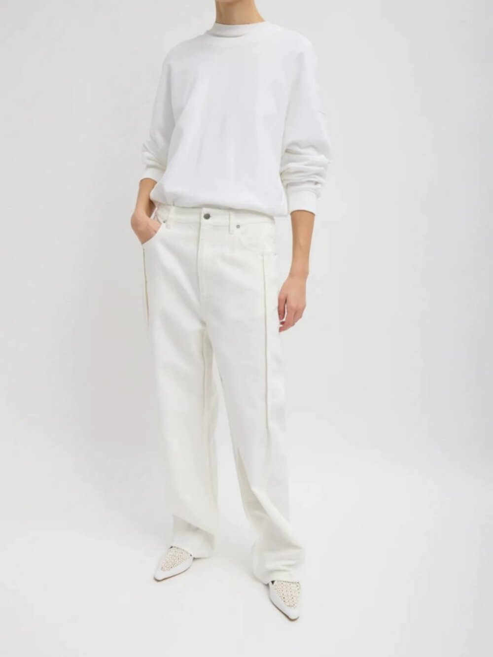 Tibi NWOT Spring Denim Tuck Jean White 27 Short